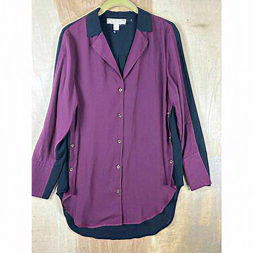 Michael Kors Top Women’s Medium Two Tone Gold Buttons